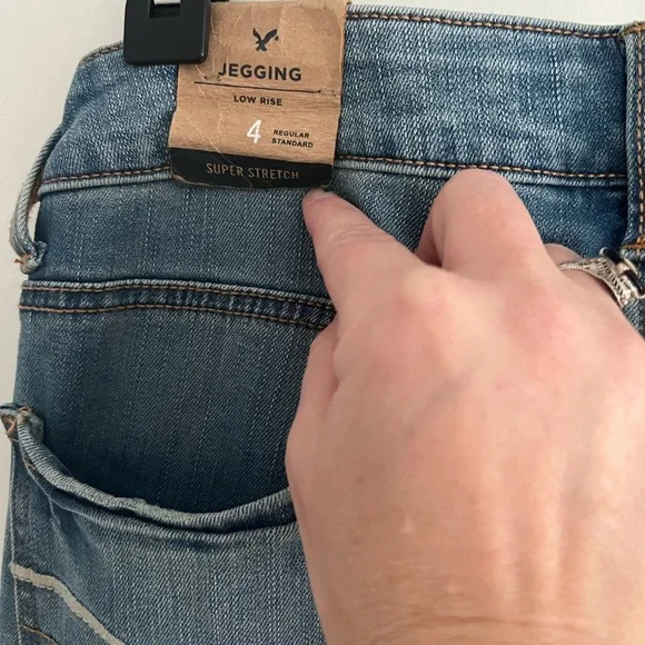 American Eagle low-rise Skinny Jean - Picture 4 of 6